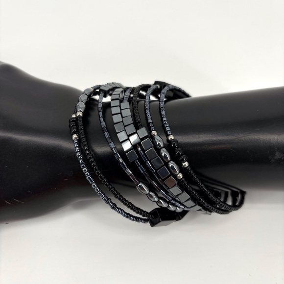 Hematite, Black Onyx, and Bead Wired Wrap Around Bracelet - Picture 7 of 10